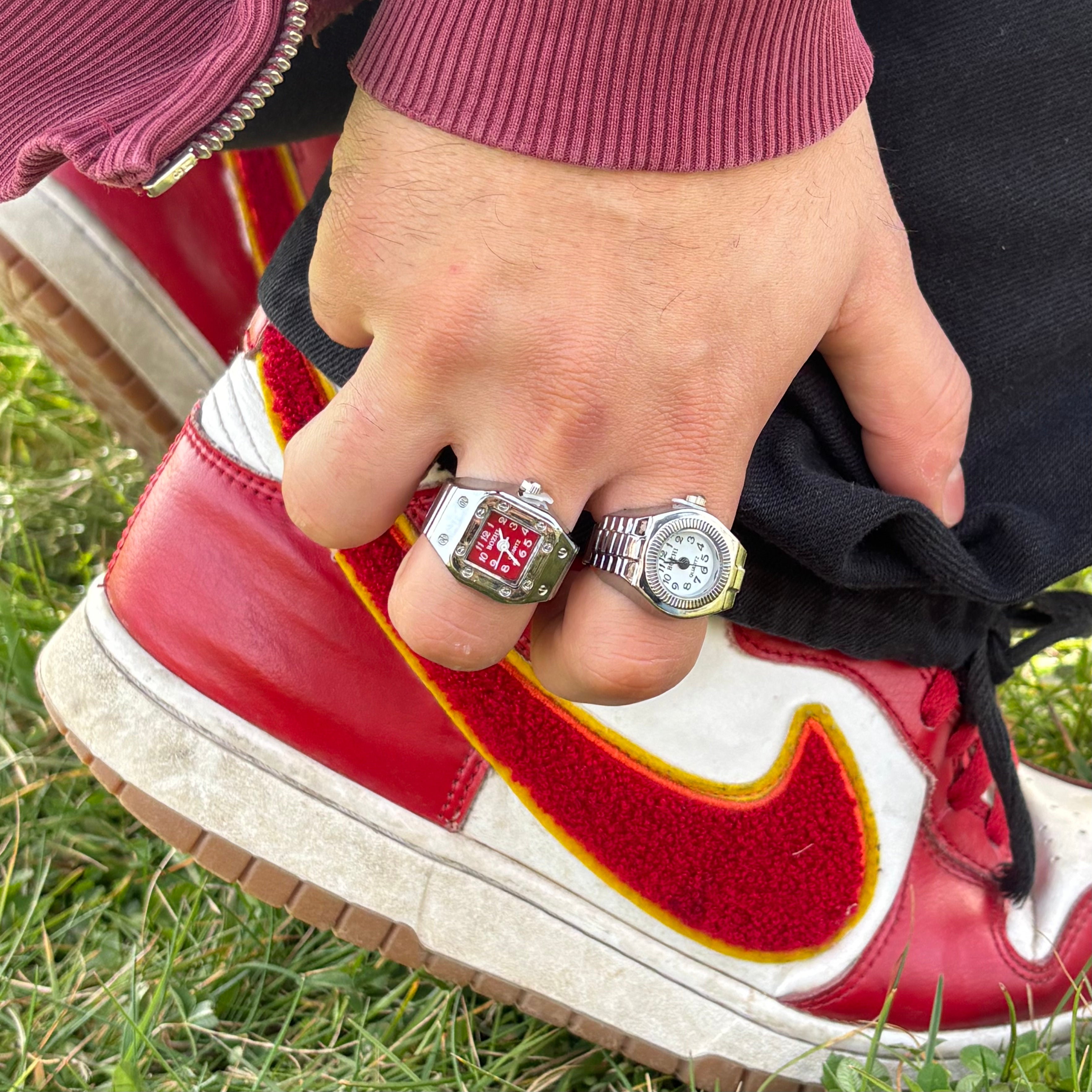 Noir Ring | Cherry